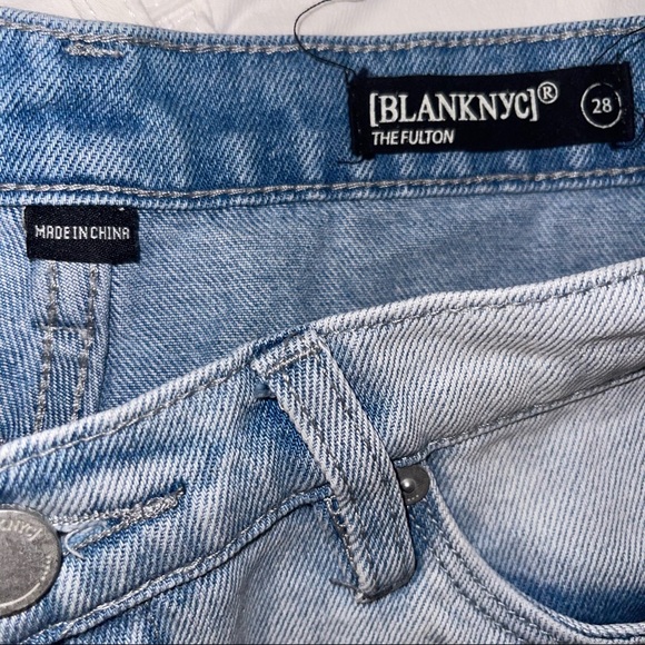 28 Blank NYC “The Fulton” Jean Shorts with Fray Bottoms - Picture 5 of 5